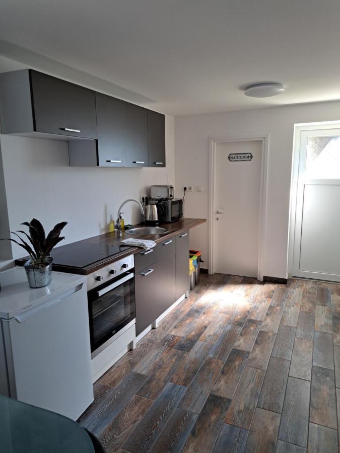 Apartment Megolina *